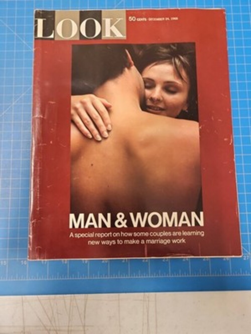 Look Magazine December 24 1968 Man Woman Vintage Collectible Publication